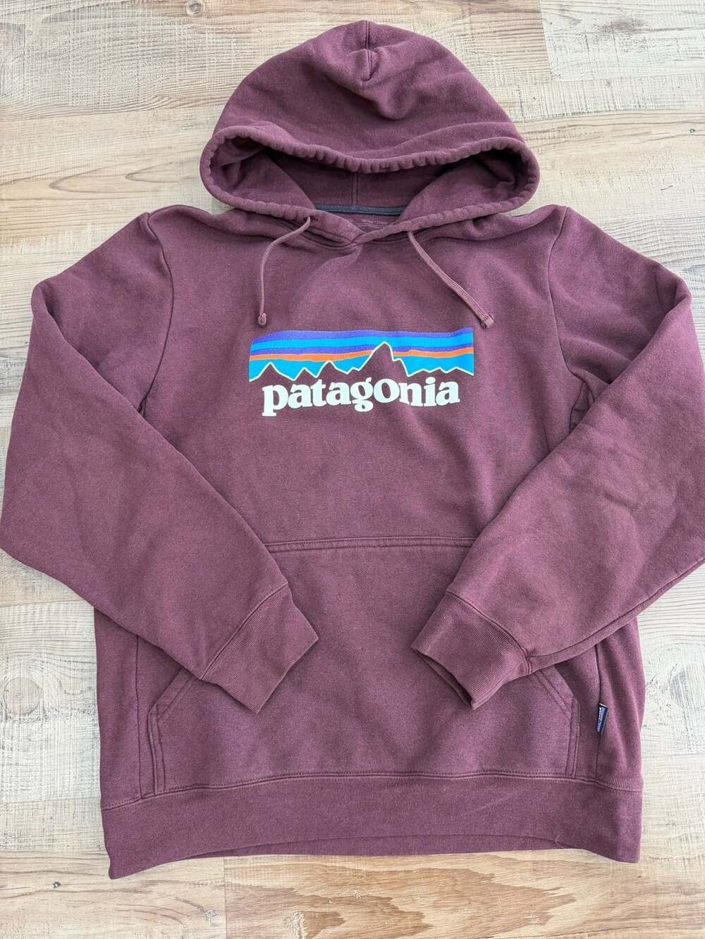 Patagonia Rust Uprisal Pullover Logo Hoodie Sweatshirt Maroon Mens Medium